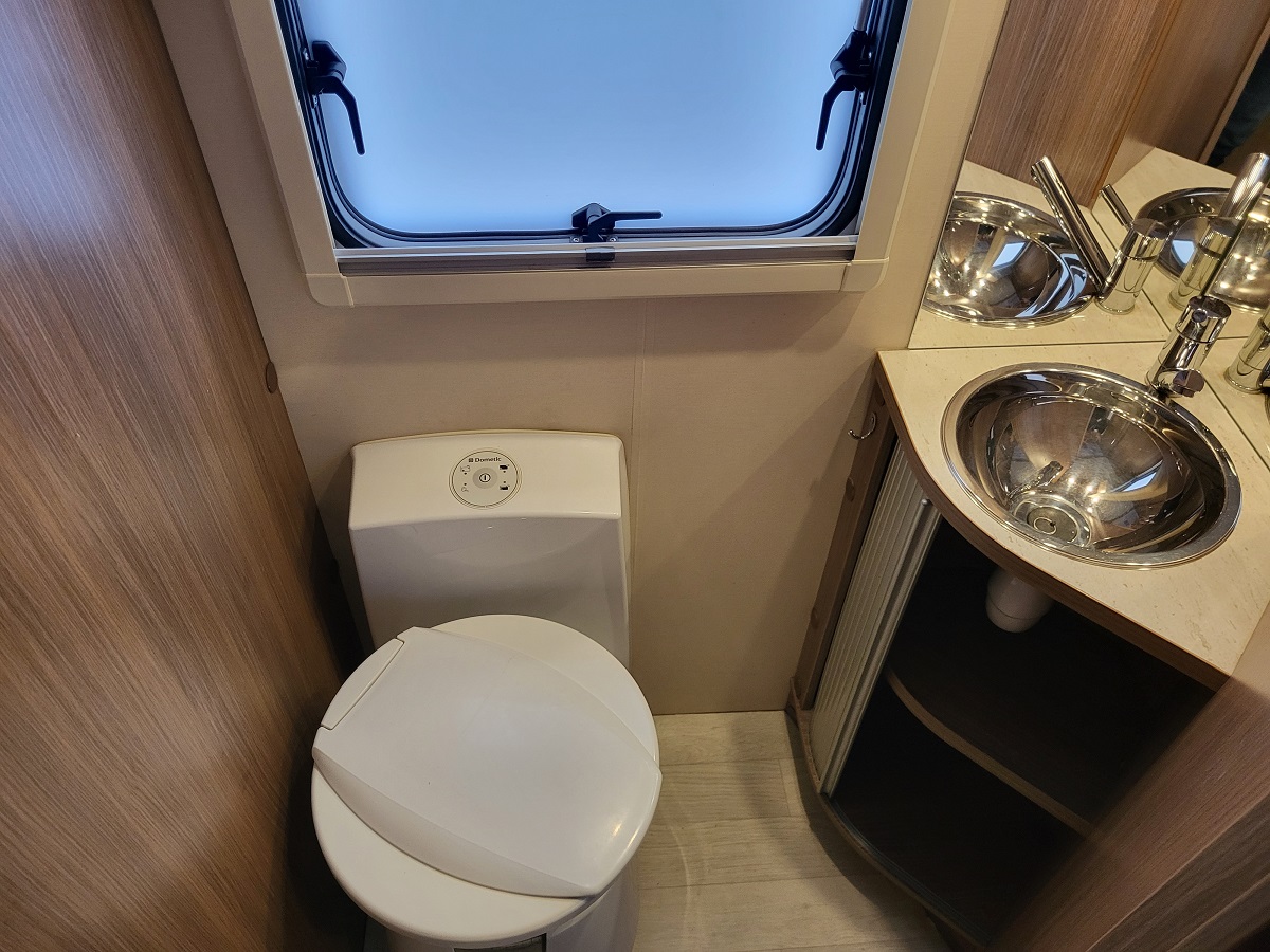 CAMPING CAR ITINEO MC 740