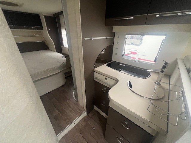 CAMPING CAR CHAUSSON EXALTIS 7118 ALKO