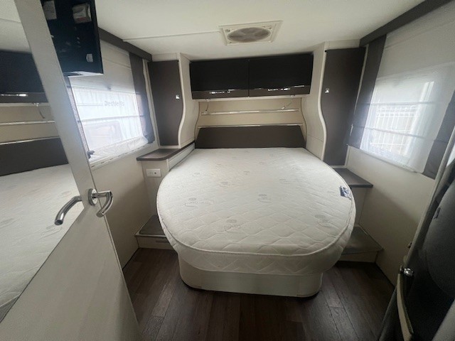 CAMPING CAR CHAUSSON EXALTIS 7118 ALKO