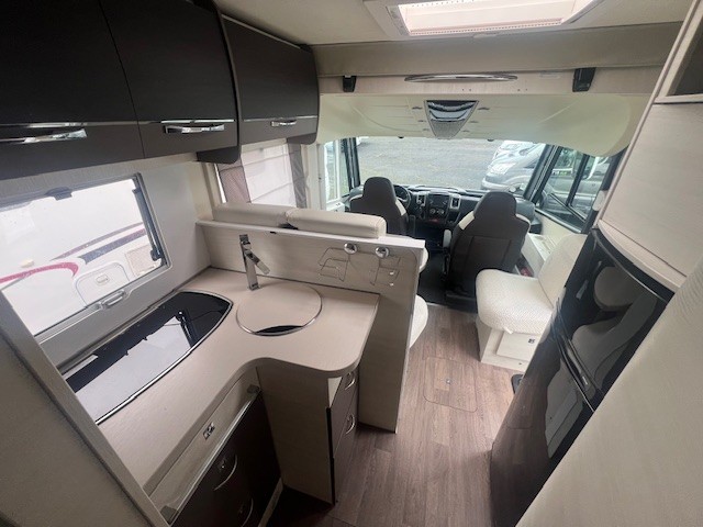 CAMPING CAR CHAUSSON EXALTIS 7118 ALKO