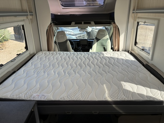 CAMPING CAR CHALLENGER 260 GRAPHITE ULTIMATE