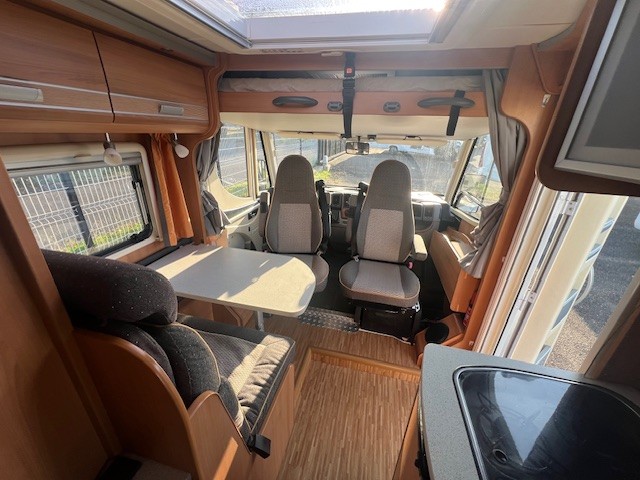 CAMPING CAR DETHLEFFS GLOBEBUS I1