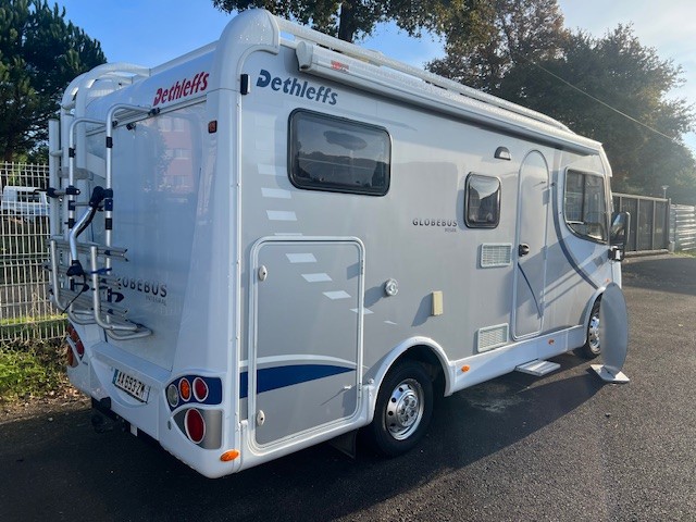 CAMPING CAR DETHLEFFS GLOBEBUS I1