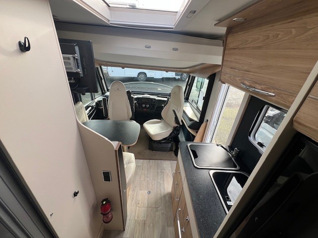 CAMPING CAR BAVARIA I 650 C STYLE