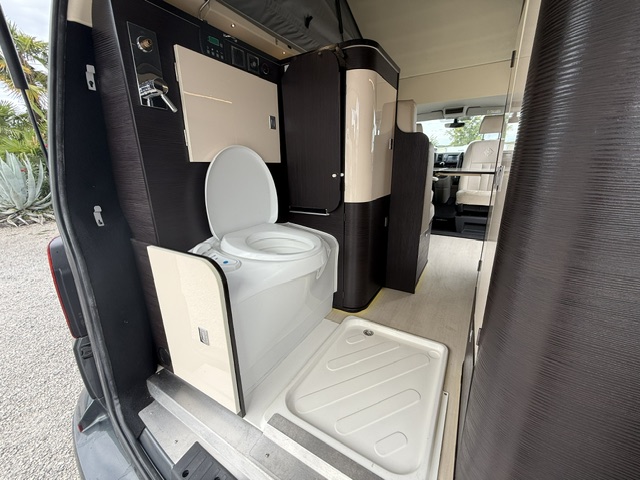 VAN WESTFALIA KEPLER ONE
