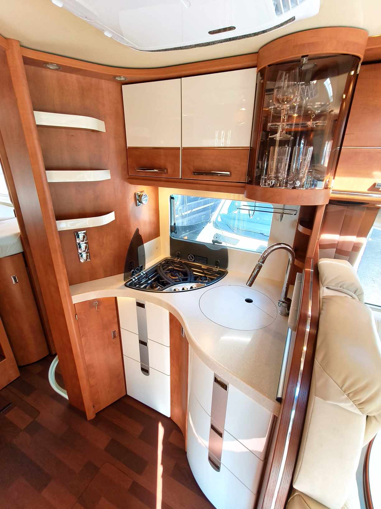 CAMPING CAR CARTHAGO C LINE CHIC 4.9