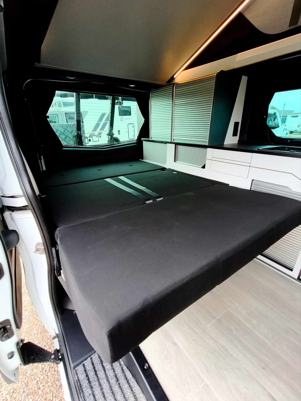 VAN HANROAD TREK 4 PHASE 2 150 CV BVA